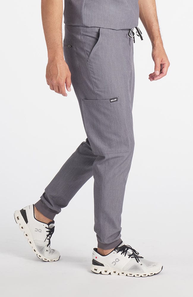Man wearing Andre Jogger in Graphite - DOLAN