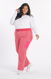 Woman wearing District Pant in Mauve Colorblock - DOLAN
