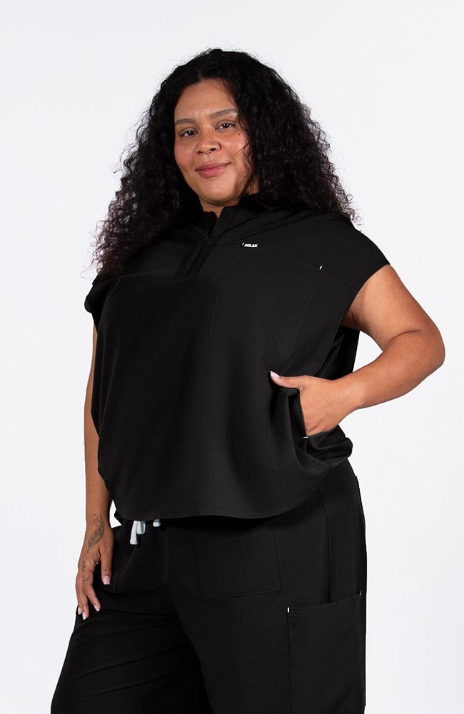 Mel Easy Fit 3-Pocket CORE Scrub Top in Black - DOLAN