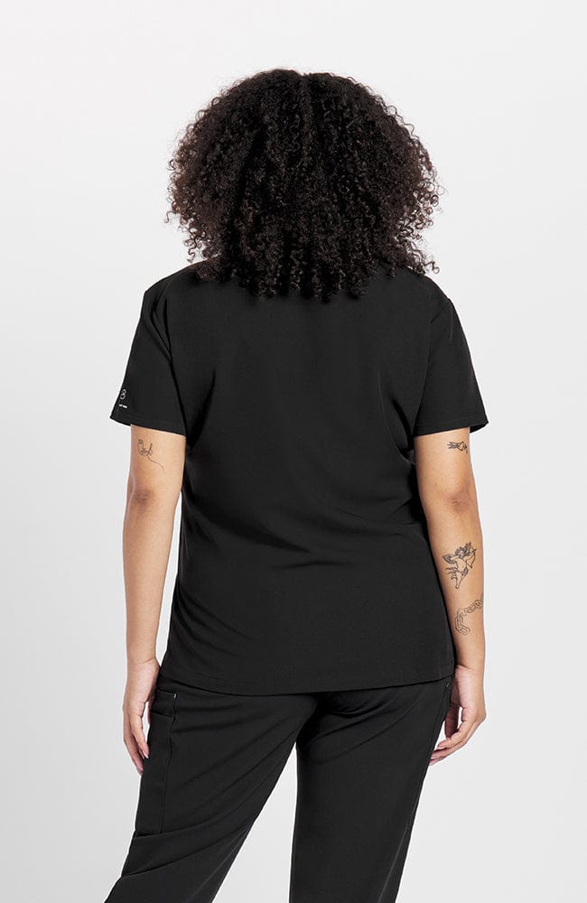 Echo 2-Pocket CORE Scrub Top Black | Dolan